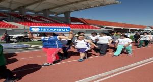 Özel Sporcular Yarışması